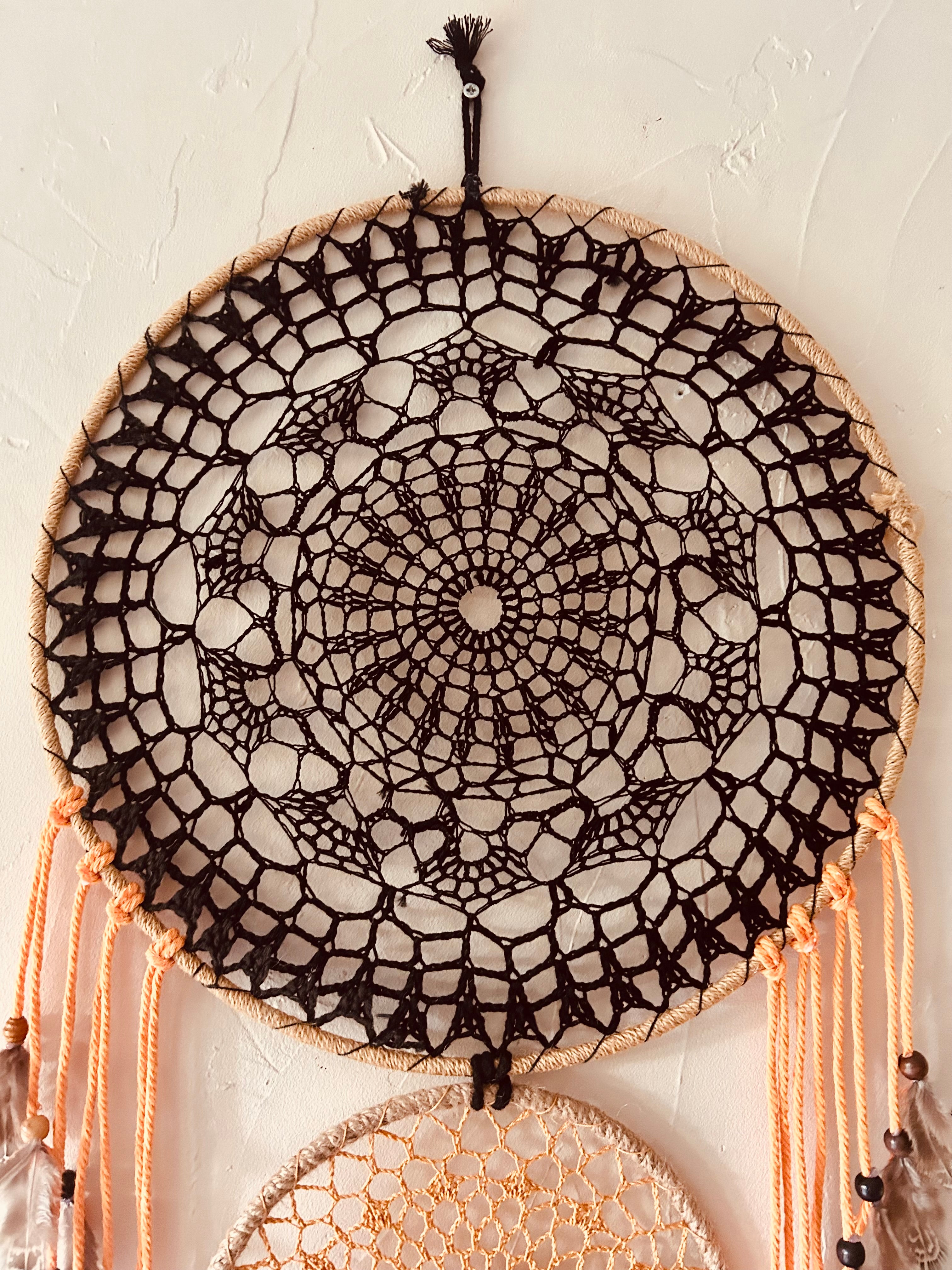 Attrape rêve orange et noir