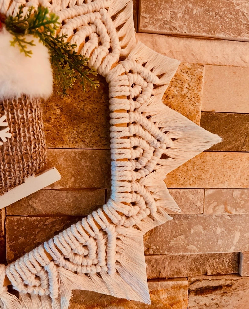 Couronne de Noël en macramé