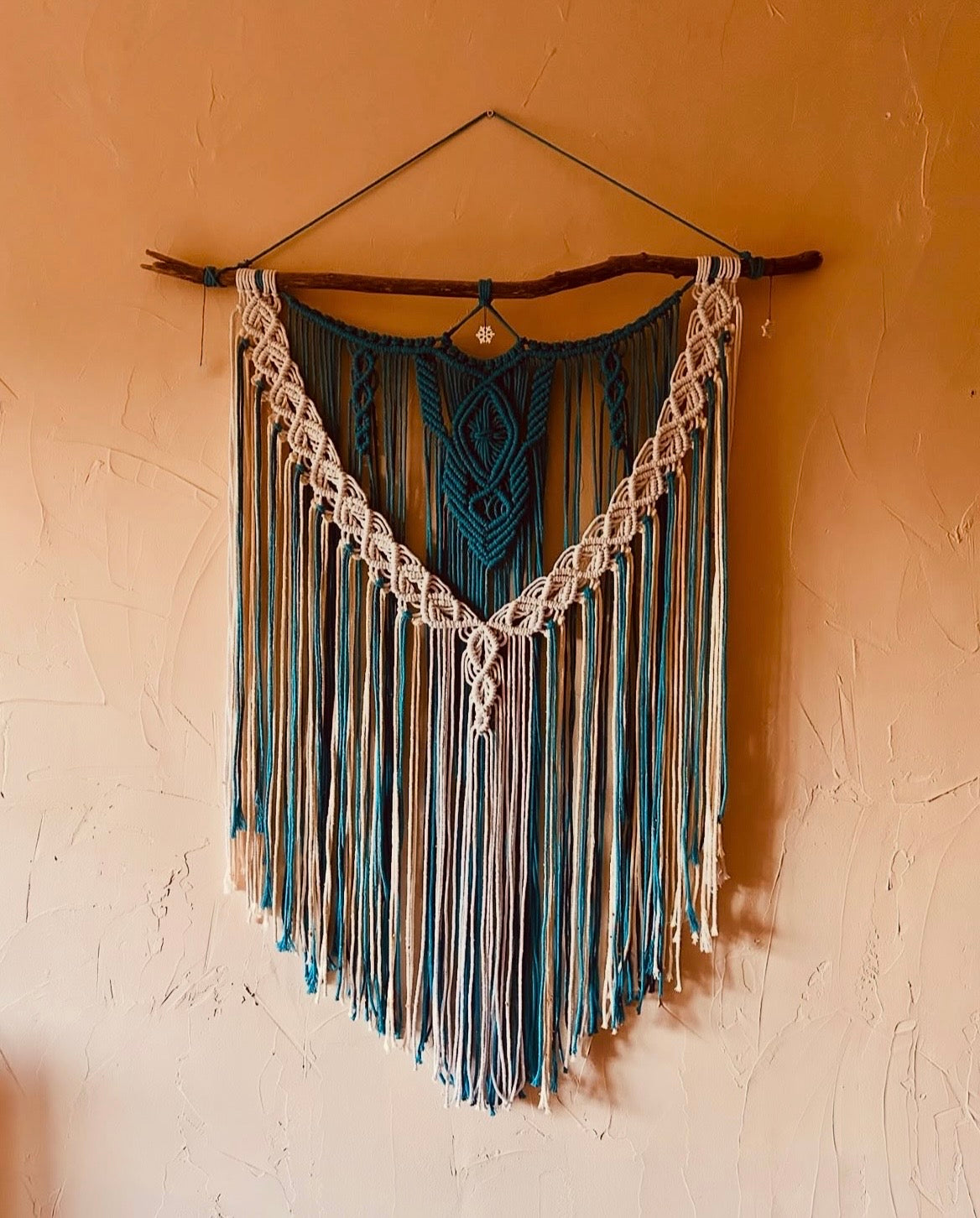 Macramé hivernal bleu et blanc