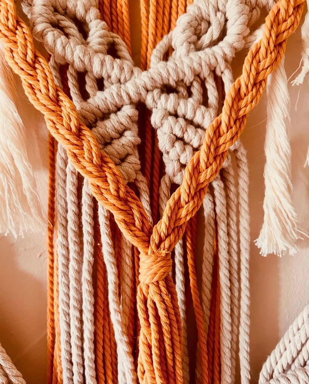 Macramé automnale feuille