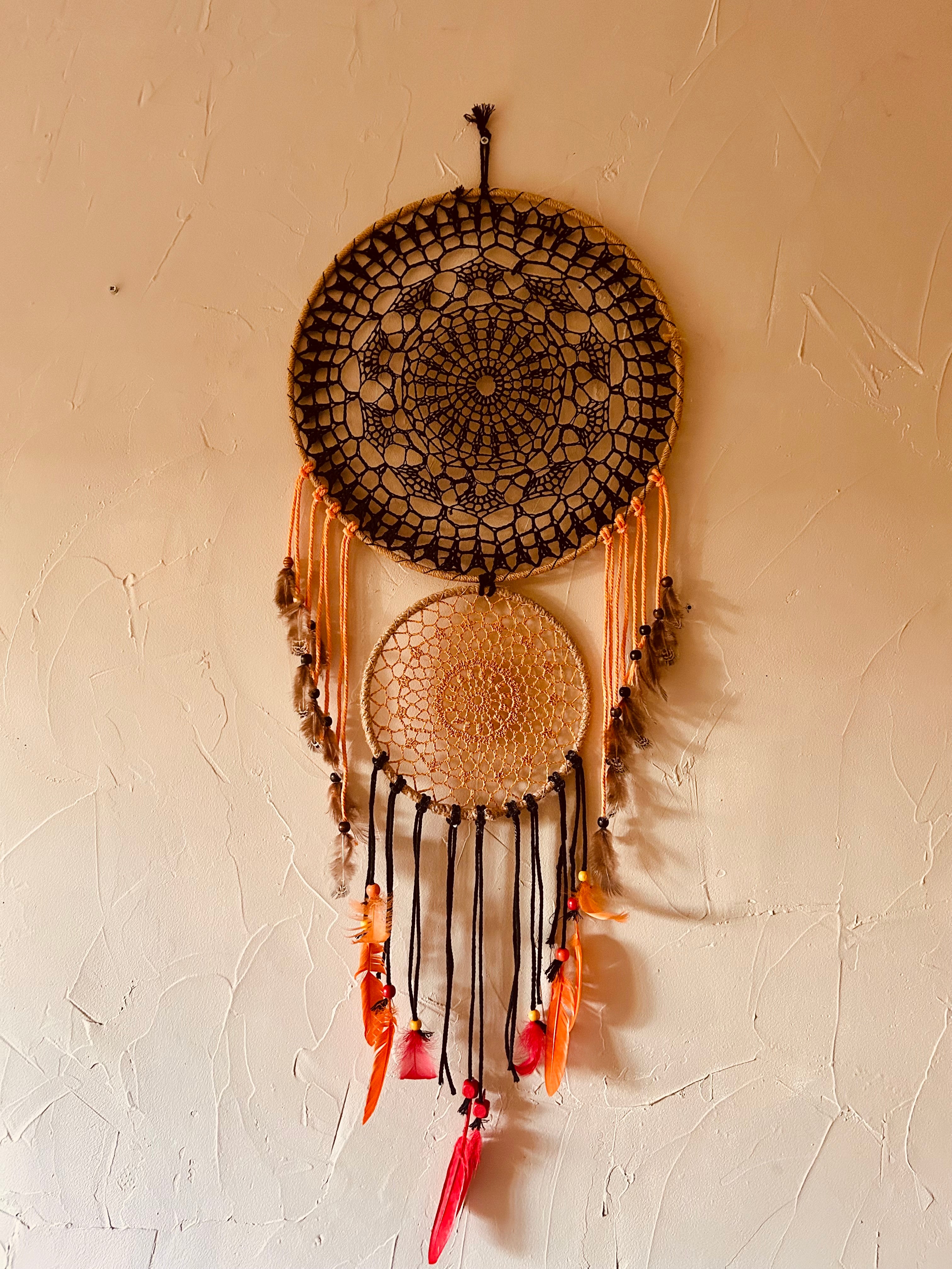 Attrape rêve orange et noir